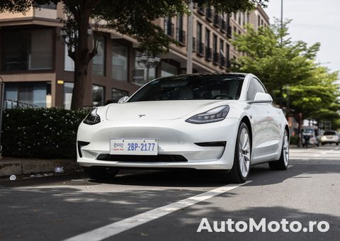 Tesla Model 3 Long Range