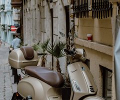 Scuter Vespa GTS 300 HPE
